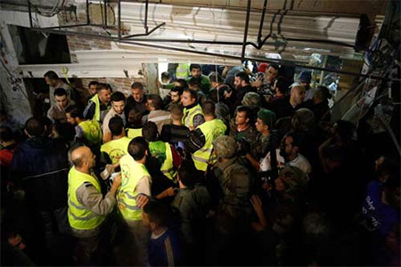 Dos suicidas con bombas causan una masacre en un barrio de Beirut